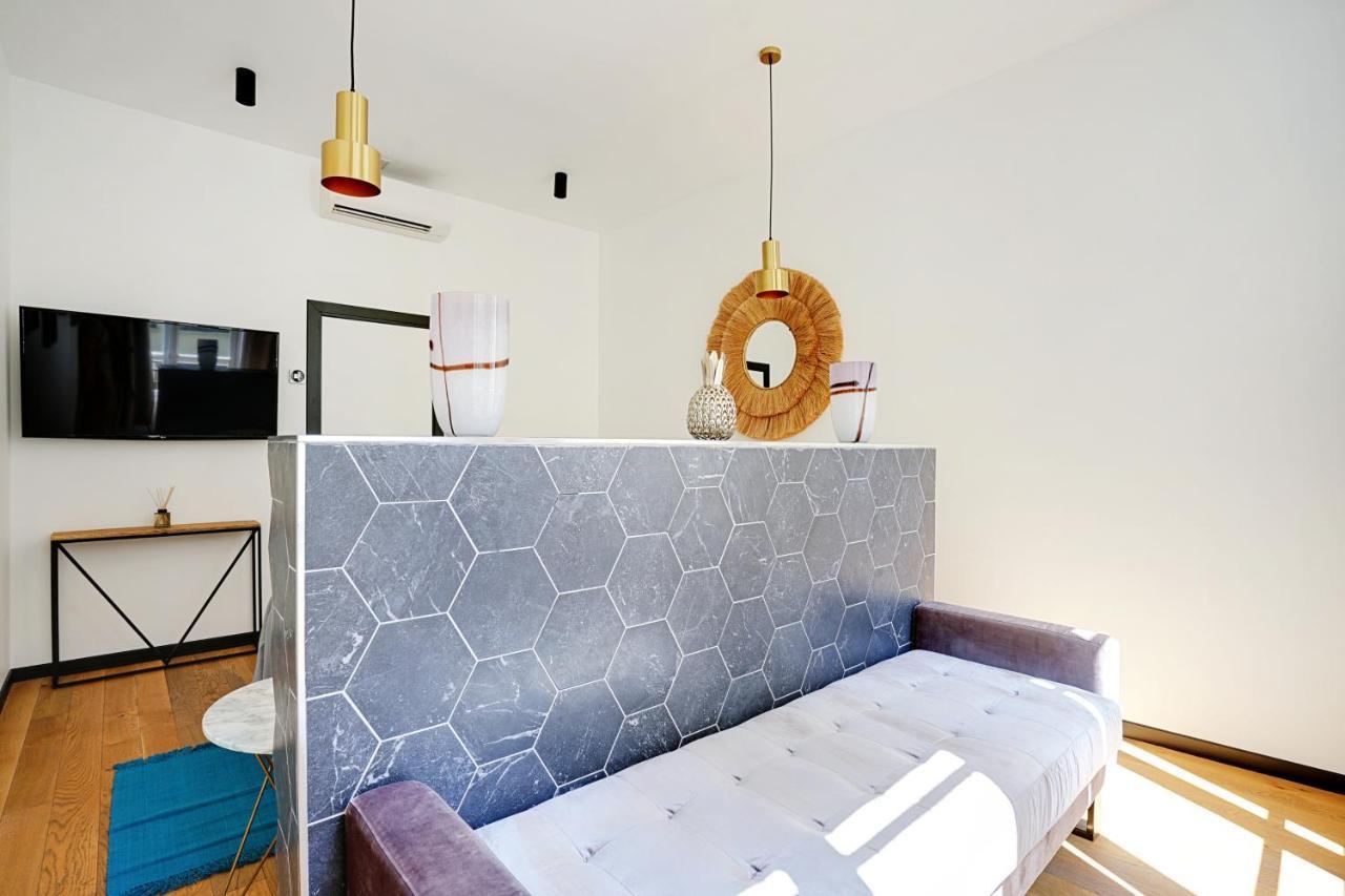 Luxurious Apartment - 2Br-8P -Champs Elysees Париж Екстериор снимка