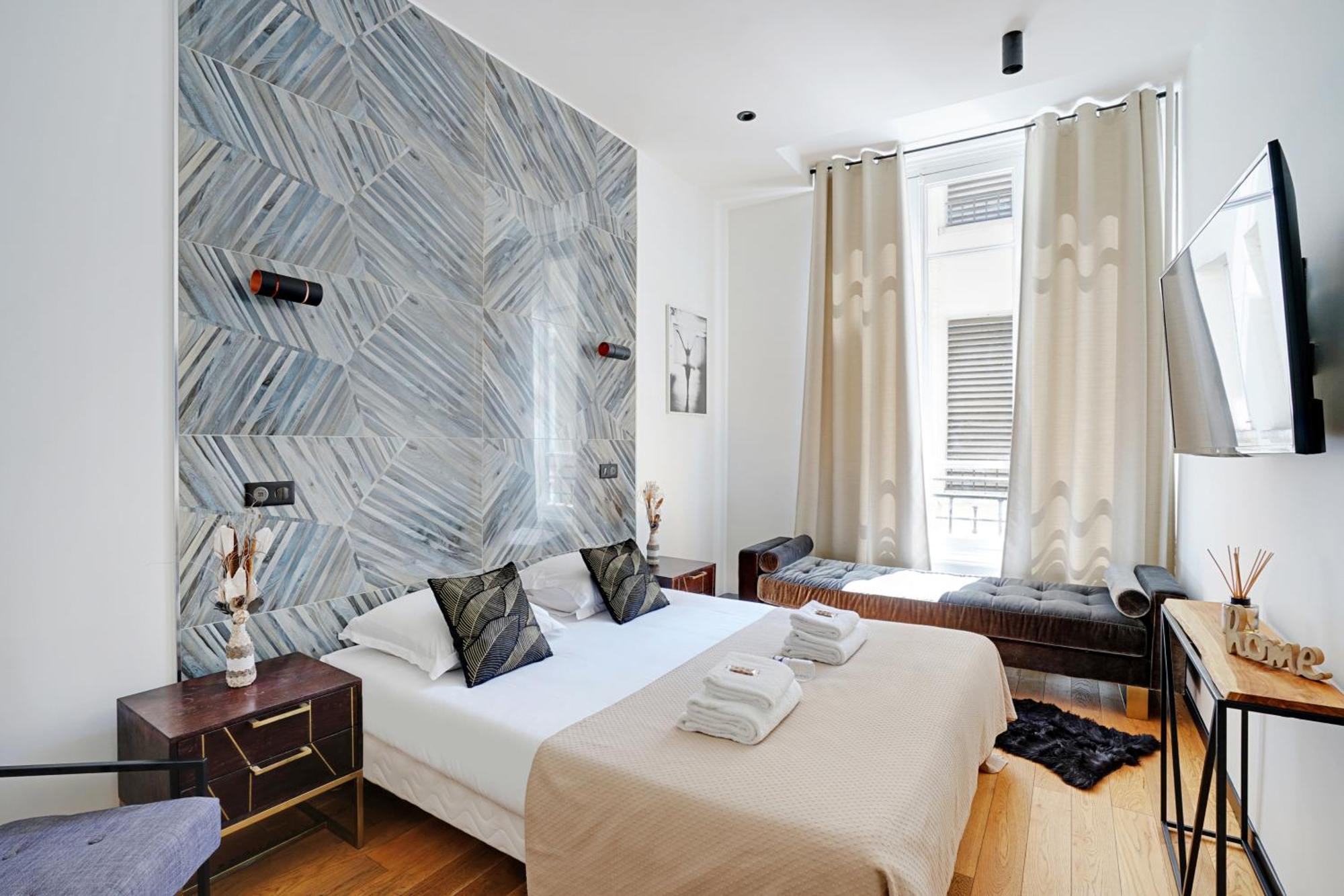Luxurious Apartment - 2Br-8P -Champs Elysees Париж Екстериор снимка